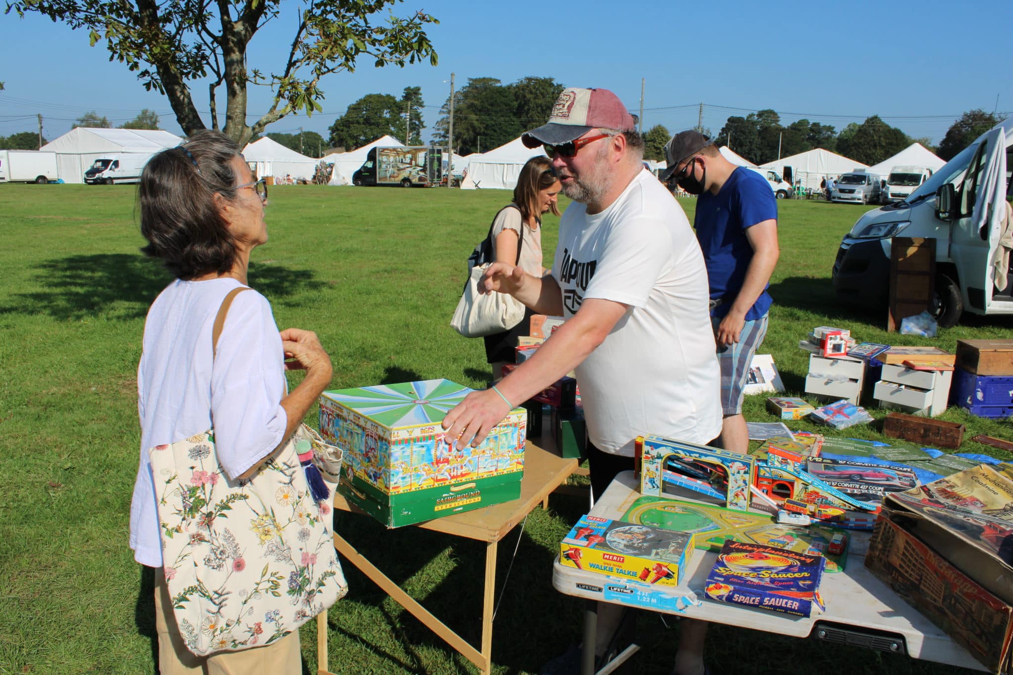 Find Winter Vintage Fashion at Ardingly Antiques Fair